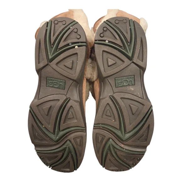 UGG Australia, Sunburst Tall, Sued, Sheepskin Lining, Size: 7 - Picture 4 of 4